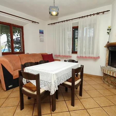 4437a Apartment